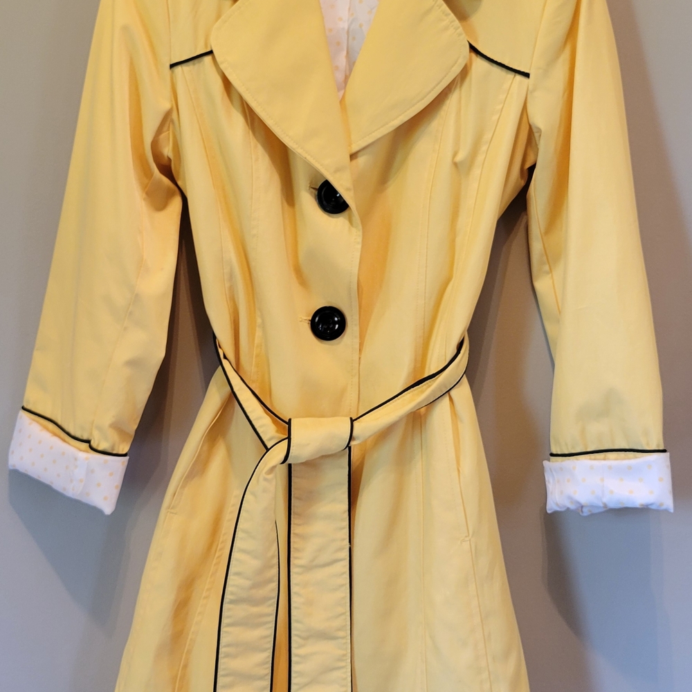 Marvin Richards Sunny Yellow Trench Coat with Black Details